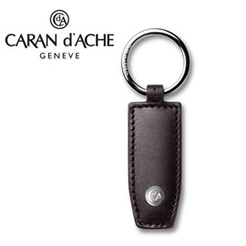 CARAN d'ACHE 瑞士卡達 CdA小牛皮鑰匙圈. 黑檀